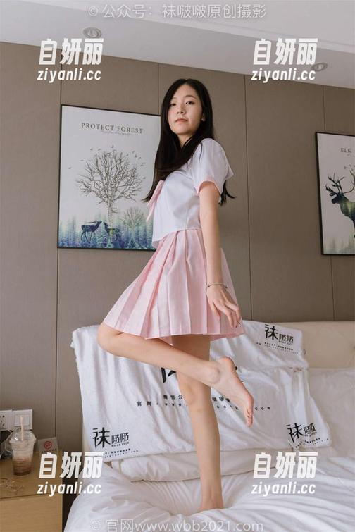 BoBoSocks袜啵啵 - 稚予的美图系列：薄肉丝花絮，让你下载后流口水！