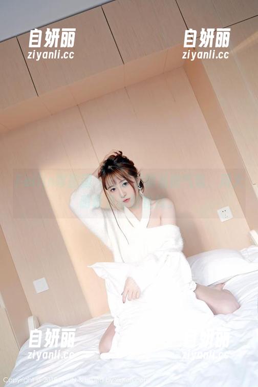 Feilin嗲囡囡 - 教室里的私房气氛，周大萌真是时刻在线。