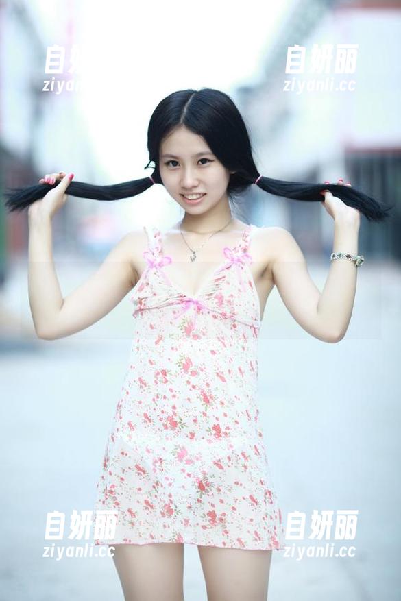 TGOD推女神 - 这组最新照片里，黄可christine让厨房也变成舞台！