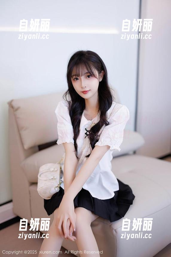 Xiuren秀人网-Mina米娜 Xiuren秀人网 - 校园里的不常规,Mina米娜最新作品集火热上线!