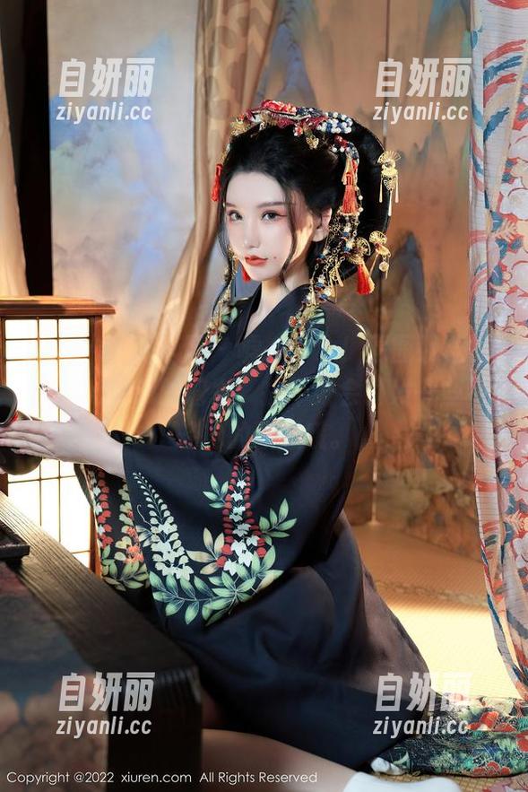 Xiuren秀人网 - 嘘，小心！原图下载乔漫妮mina的修女，搞不好会引发一些不轻松的联想哦。