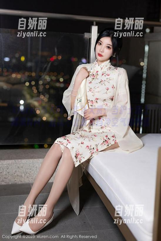 Xiuren秀人网 - 套图大赏：当护士遇上糯米NM，丝袜不止是阻挡冷空气的利器。