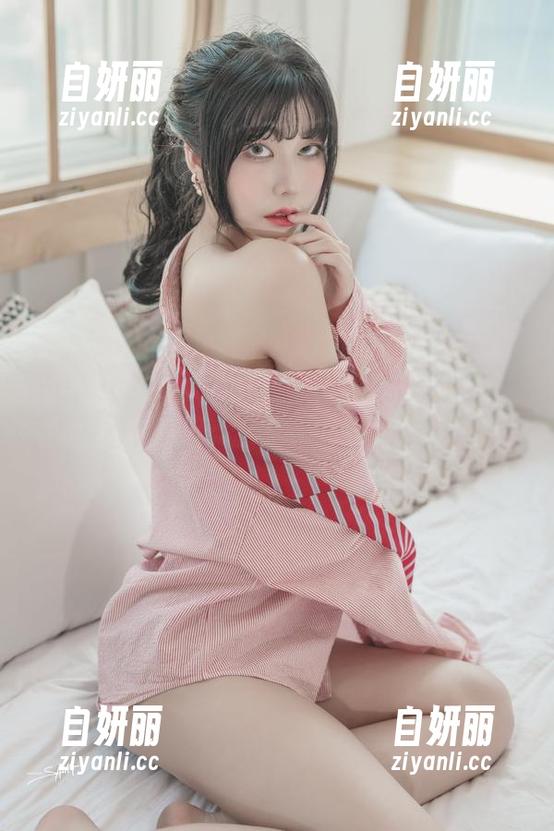 Yuna(윤아)Vol.7：皇家方舟柴郡的高清写真，不禁想问她的游艇在哪里？
