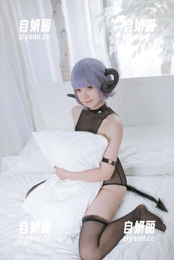 asagiriai(爱ちゃん)那个围裙，定制写真中的意外之美，哎呀喂