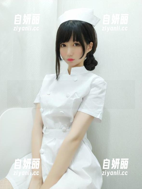 nagesa魔物喵 观看nagesa魔物喵女仆&死库水写真之后,心中默念‘这也太好看了吧’!