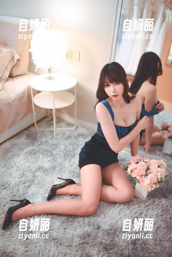 w黑米粥w 看!“w黑米粥w”的女仆黑丝,味道不错!