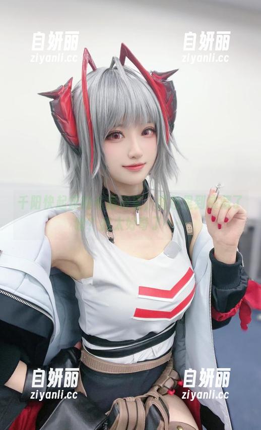 千阳快起床的私房浴室，图包里到底藏了啥？我太好奇了……