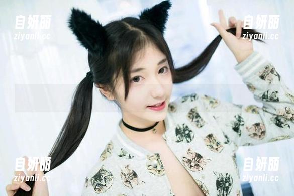南桃Momoko的明日香战斗服，我们好想看更多免费图片啊！