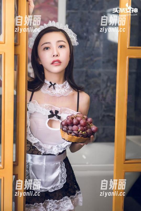 头条女神 - 语溪肉丝分享：穿在身上，美食还是美人？