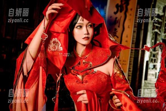 戚顾儿的私拍合集—纯白衣服，白得我都想拿墨水画她了