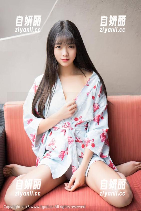 推女神 - 我在Ann尤美的泳衣作品里转悠，每一张都像在讲小故事。