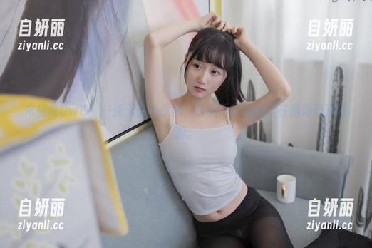 木棉棉OwO：一张无圣光原图，波澜不惊的温柔在脑海泛起涟漪。