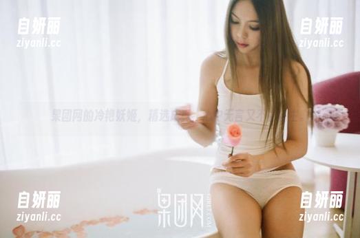 果团网的冷艳妖姬，精选成真，心中无言又不由自主。