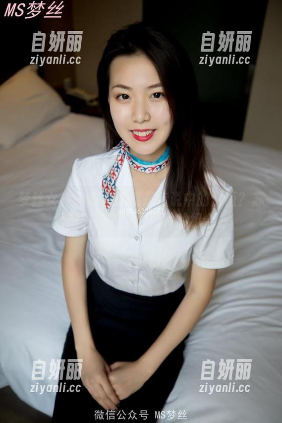 梦丝女神 - 难道这就是传说中的价值？苏柔的旗袍和免费图片的组合。
