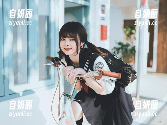 亲爱的们，河豚抚子又来了，这次她给我们带来了白裙的美图！