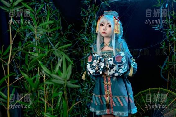 从人形兵器到猎奇模特，爆机少女喵小吉的写真不同凡响，快来更新！