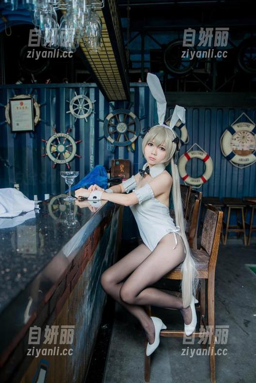 白金Saki的女孩，合集中每一个角落都藏着她的小秘密，分享一下？