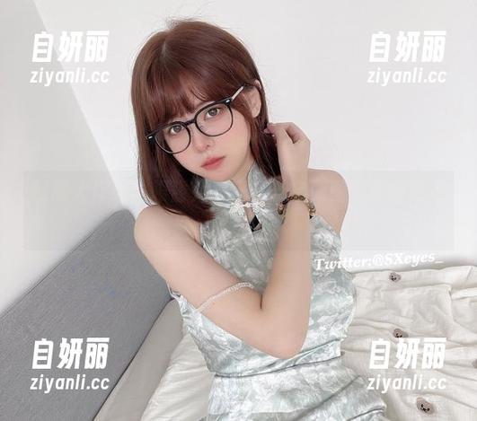 制服大作战：眼酱大魔王w开启原图与套图双重狂欢！