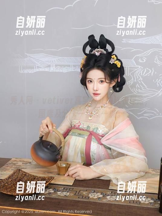 秀人网 - vetiver嘉宝贝儿的泳衣探险，图库及分享一波接一波。