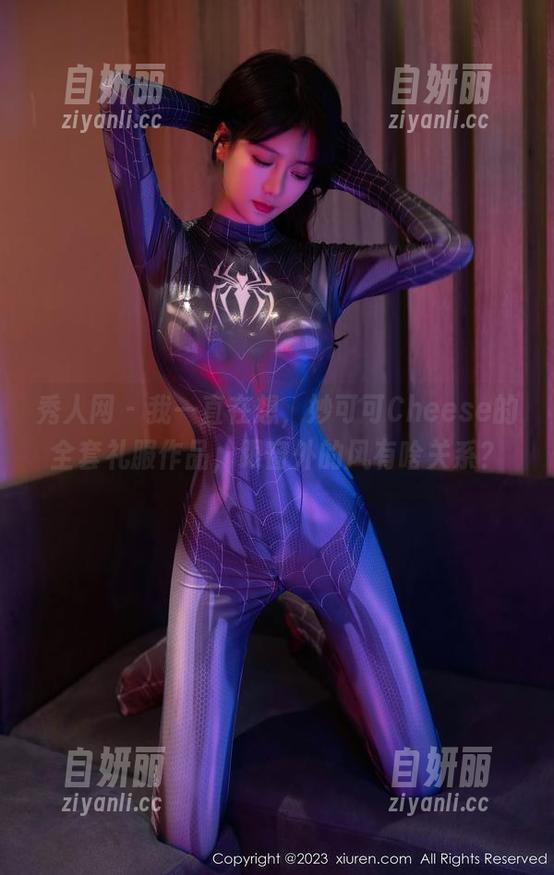 秀人网 - 我一直在想，妙可可Cheese的全套礼服作品，跟窗外的风有啥关系？