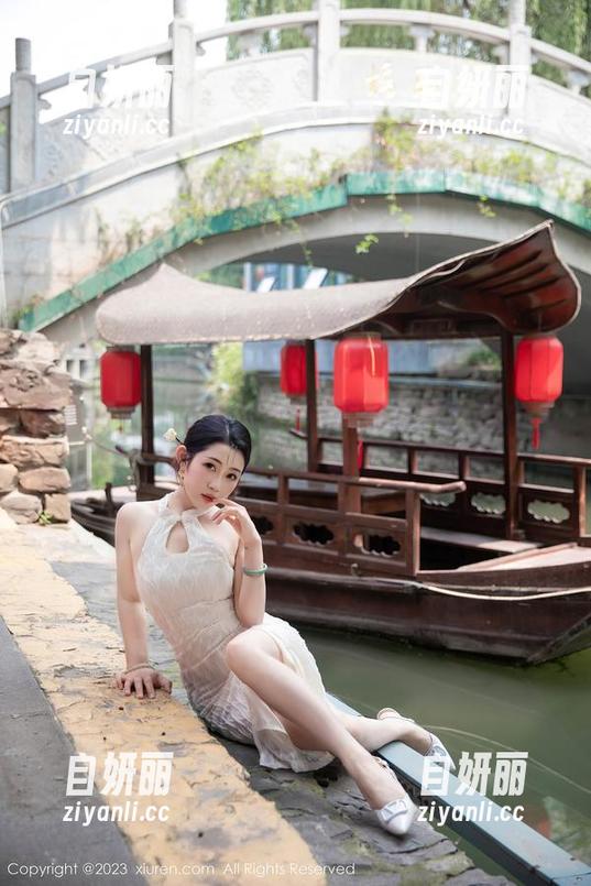 秀人网-小薯条nienie 秀人网 - 小薯条nienie高清分享:我个人的“秘密”其实也没啥好藏的啊