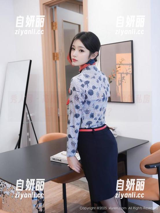 秀人网 - 高跟鞋是没错，但尤妮丝的私房图集里有多少辛酸？