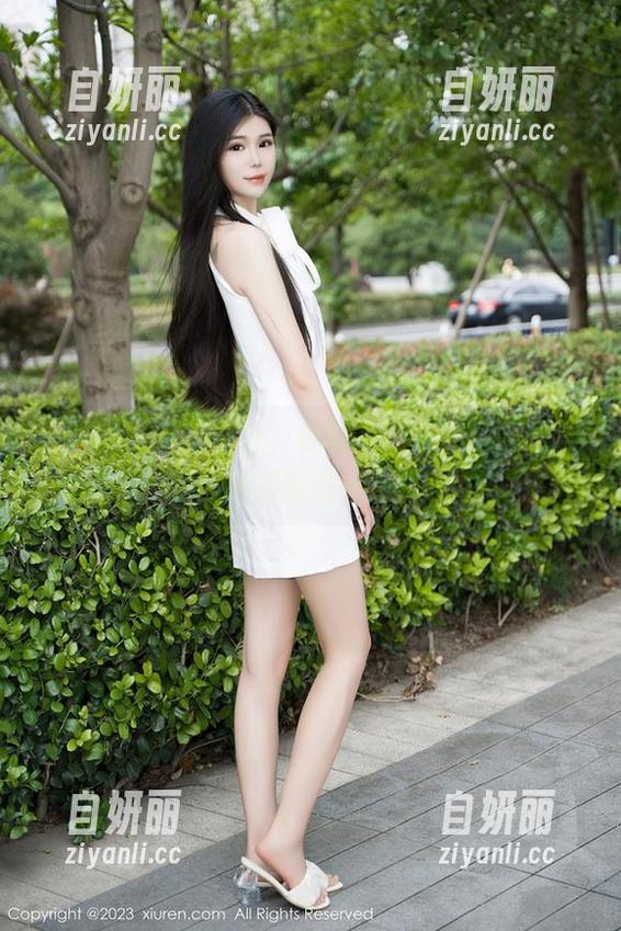 秀人网 - 睡衣之外，你猜杜viki还藏了哪些图包资源在身后？