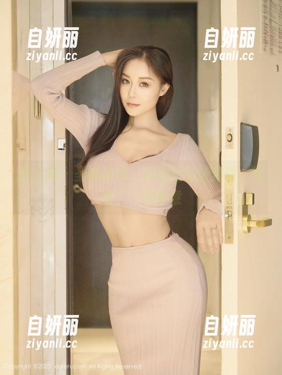 秀人网 - 圣诞时间，袁圆的高清套图，带来了一缕暖意