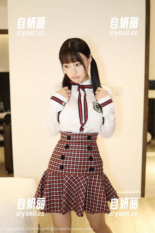 美媛馆 - 直戳心窝，Carina绮里嘉女王写真集下载：这个过程比月考紧张，不想流失小纸片！