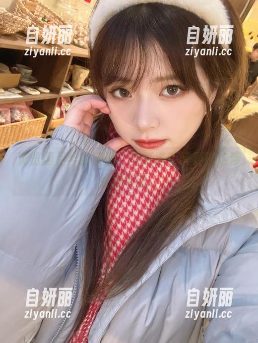 浏览闪月半的美图，壁纸选手又要被这涉谷凛电到。